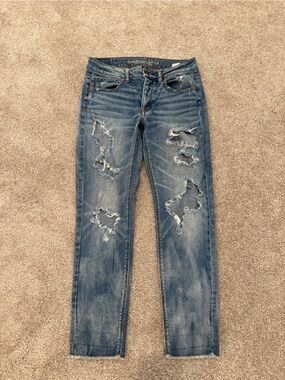 American Eagle Outfitters Distressed Blue Denim Jeans
